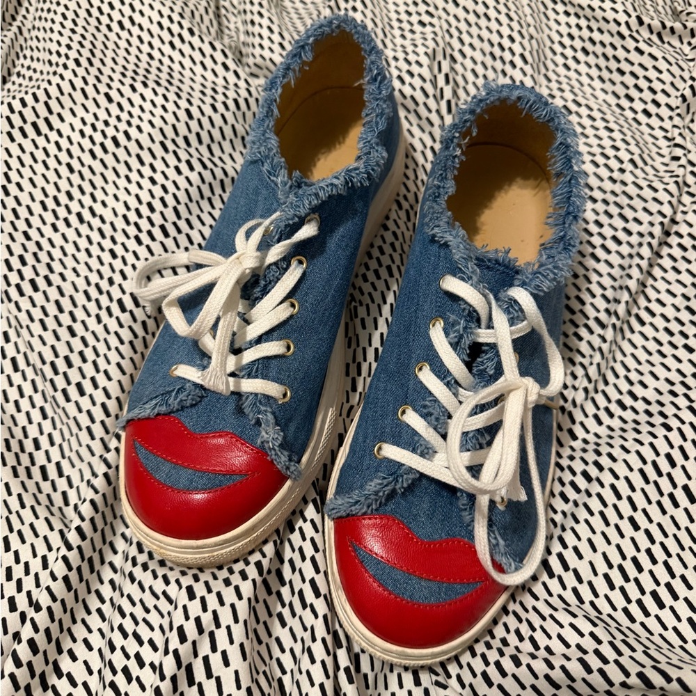 Blue Denim Sneakers with Red Lip Toe Cap